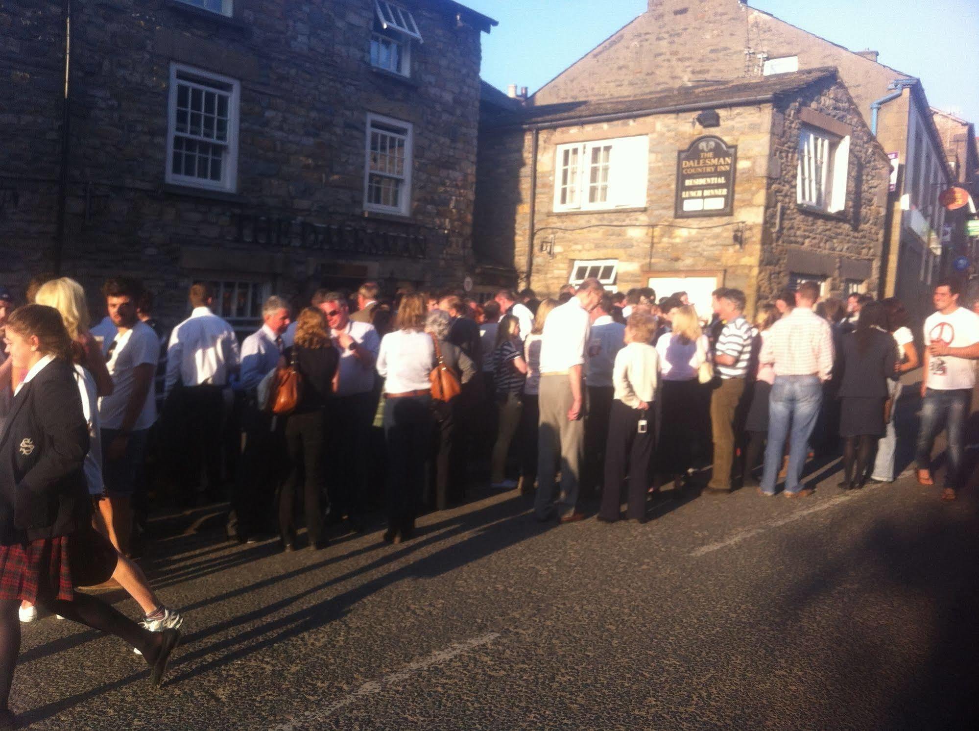The Dalesman Country Inn เซดเบอห์ ภายนอก รูปภาพ
